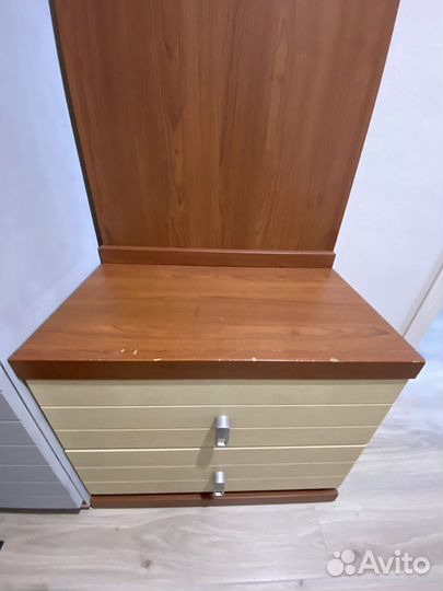 Вешалка в прихожую