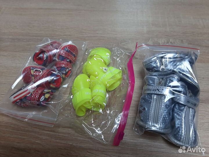 Ботинки для маленьких собак