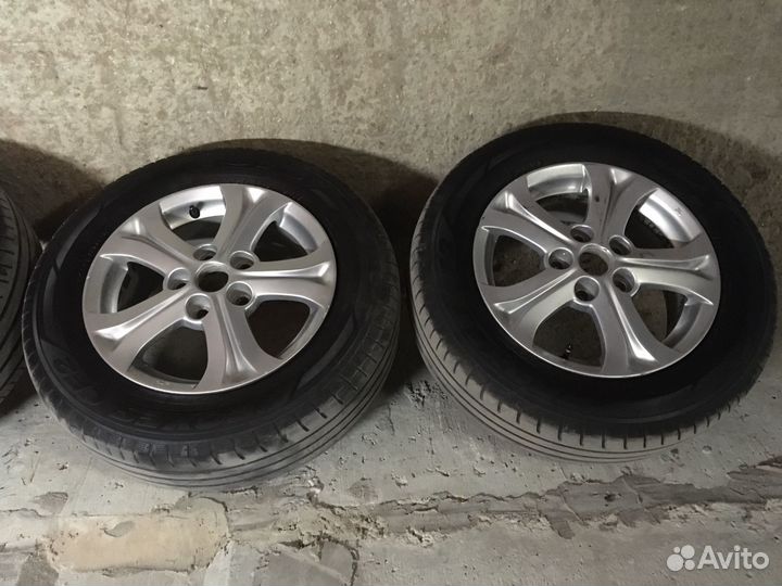 R15 Toyo Proxes CF2 195/65, PCD 5x114.3 DIA 67.1