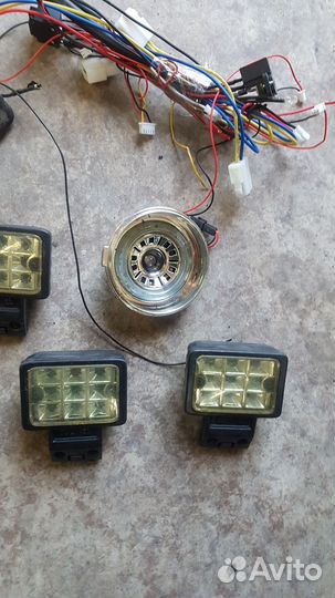 Запчасти от детской машинки