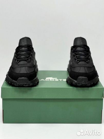 Кроссовки Lacoste эргономичные