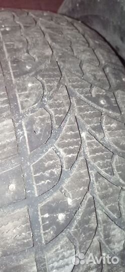 Bridgestone WT17 235/60 R16 100Q