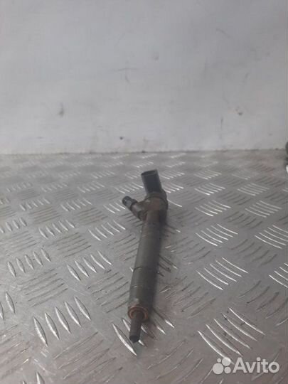 Форсунка Mercedes-Benz Vito 2003