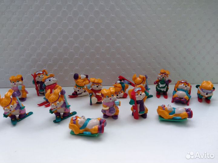 Том и Джери, пингвины, кроты, зайцы киндер сюрприз