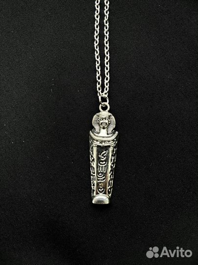 Кулон Египет