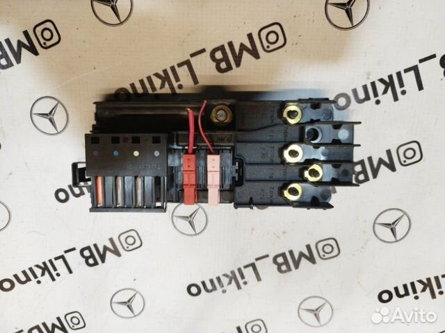 Блок предохранителей Mercedes Ml W164