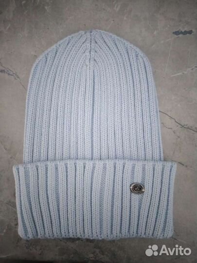 Женская шапка