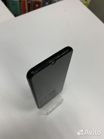 Samsung Galaxy A20, 3/32 ГБ