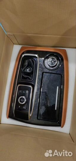 Рестайлинг центральной консоли Nissan Patrol