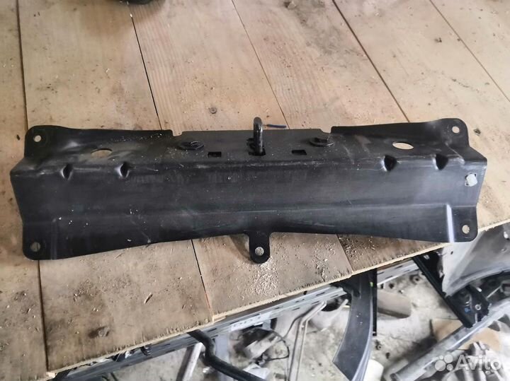Замок двери багажника BMW X5