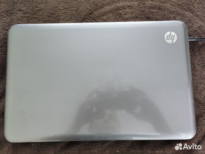 Ноутбук б/у, раскладка английская, работает только