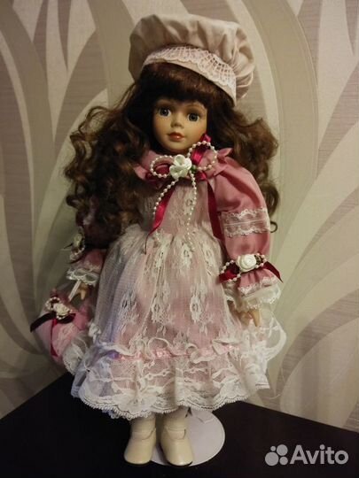 Кукла фарфоровая коллекционная Remeco Collection