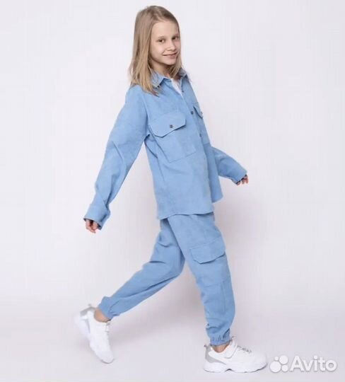 Костюм для девочки 140-146 вельветовый
