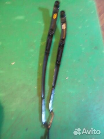 Поводки дворников genesis G70