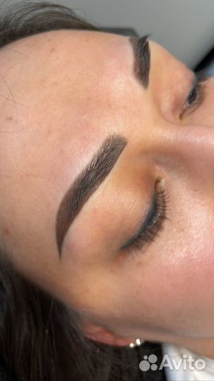 Мастер перманентного макияжа