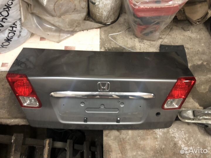 Крышка багажника Honda civic ferio