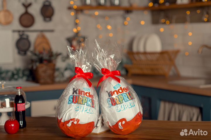 Огромное шоколадно яйцо