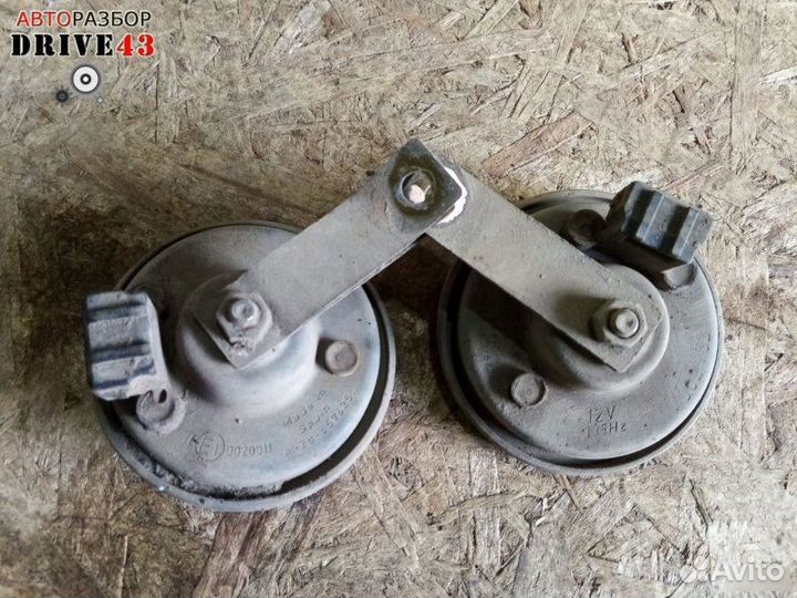 Звуковой сигнал Mitsubishi Carisma 1.8 GDI