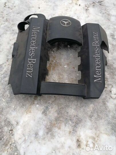 Накладка двигателя Mercedes-Benz E-Класс W210