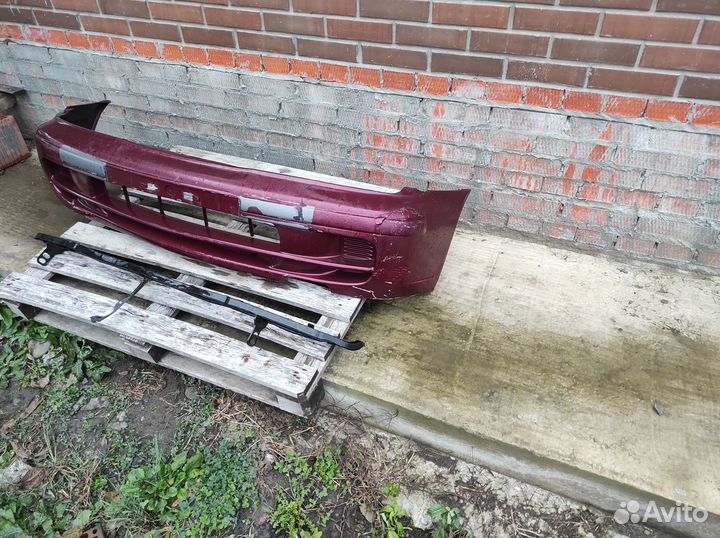 Бампер передний + усилитель Nissan Pulsar FN15