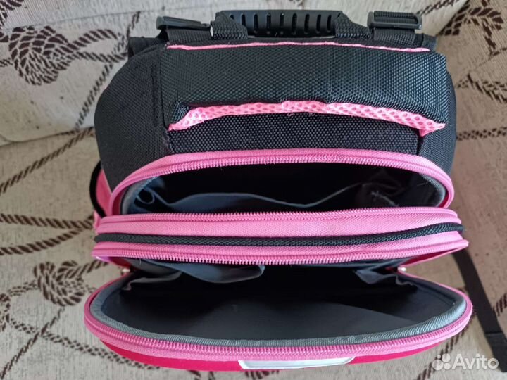 Продам школьный рюкзак