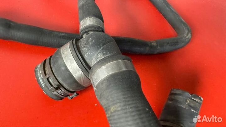 Патрубок радиатора охлаждения Opel Astra H 1.6