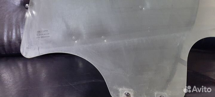 Стекло задней левой двери Рено Логан/Сандеро 04-14