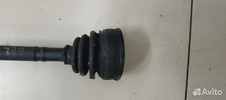 Полуось (привод) передний левый