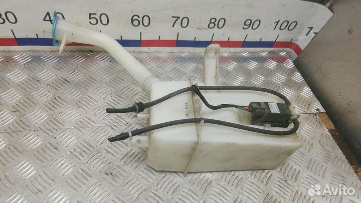 Бачок омывателя на Chevrolet Nubira