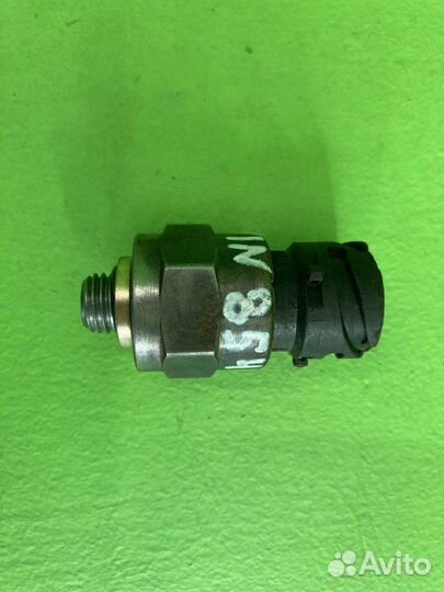 Датчик давления mercedes-benz actros MP II