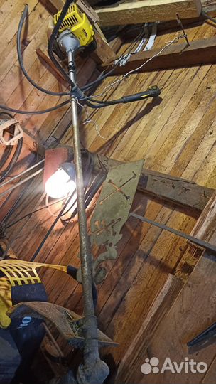 Триммер бензиновый чемпион б/у