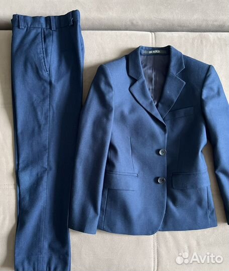 Школьный костюм