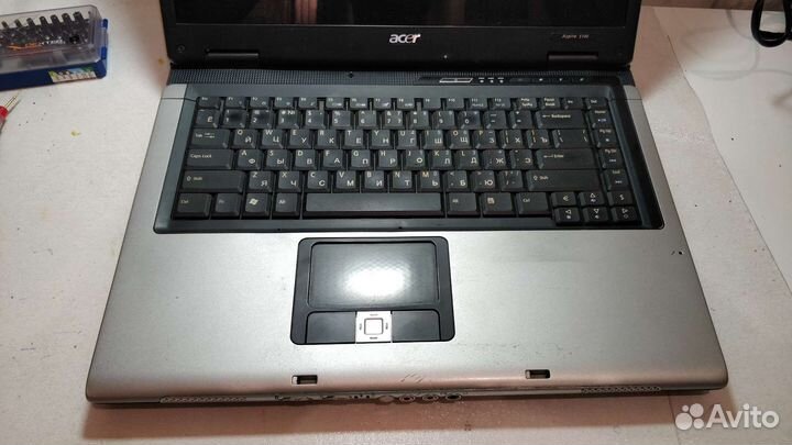 Ноутбук на запчасти