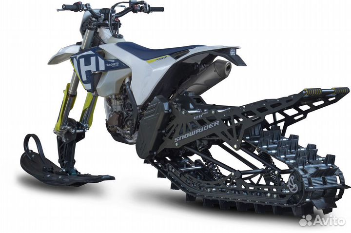 На мото KTM 500 новая гусеница и лыжа Snowrider