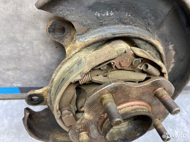 Ступица задняя правая Nissan Qashqai J10 2.0