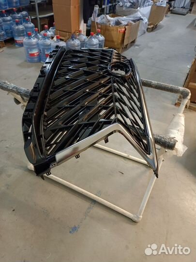 Решетка радиатора lexus lx570 superior pz32760136