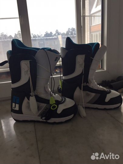 Сноубордические ботинки forum женские