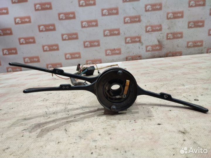 Подрулевой переключатель Лада 2106 седан 21011