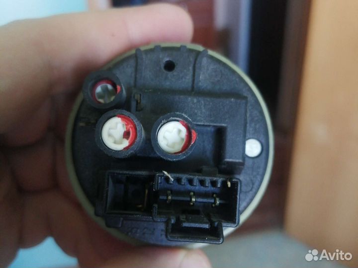 Помпы, прессостаты, клапаны подачи воды, убл