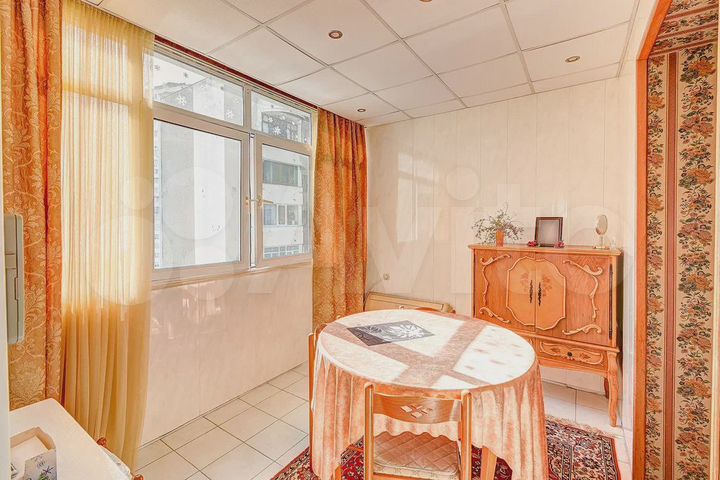 3-к. квартира, 70,1 м², 4/8 эт.