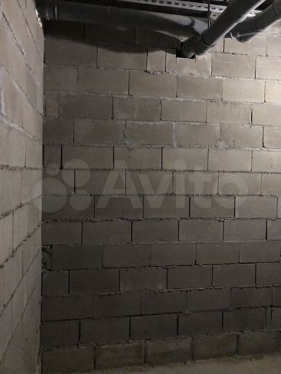 Склад, кладовка, хранение вещей 6.1 м²