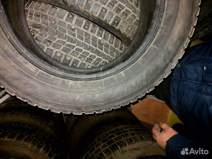 Dunlop SP Winter Ice02 225/65 R17