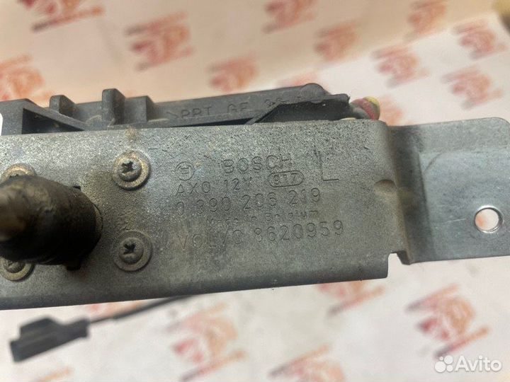 Моторчик стеклоочистителя фары левый Volvo Xc70