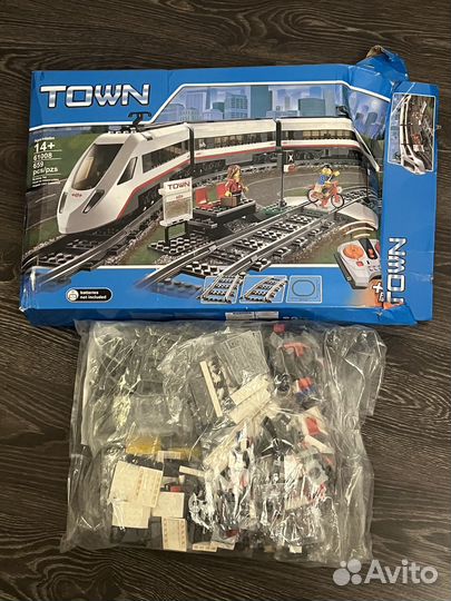 Конструктор lego поезд 659