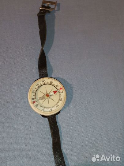 Наручный компас СССР