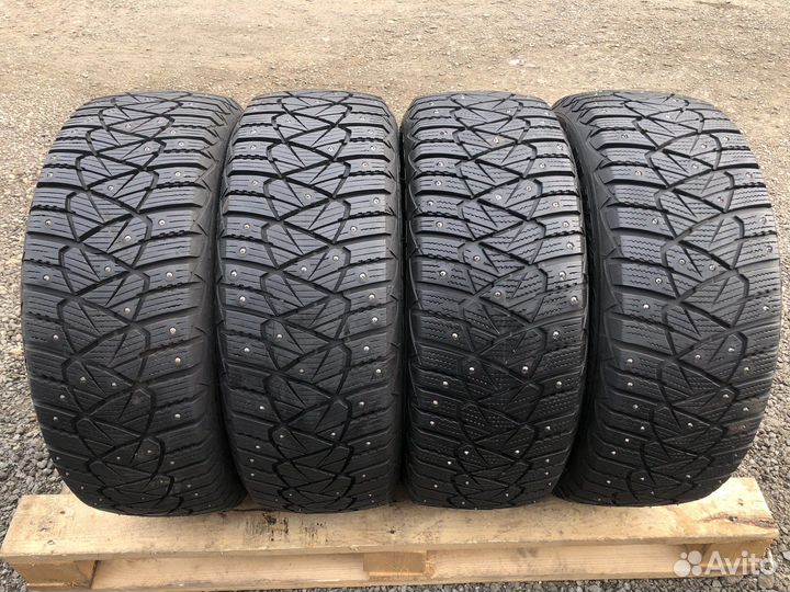 Goodyear Ultragrip 600 205/55 R16