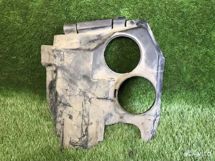 Щиток фары передний правый Bmw E34 седан 2.5 1994