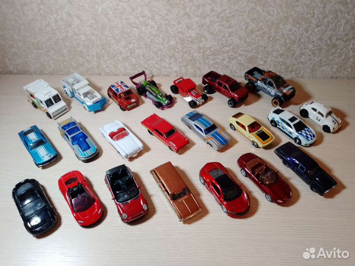 Машинки hot wheels, welly, mattel