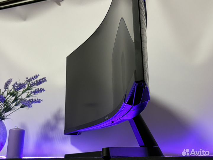 Монитор Samsung Odyssey G5 34