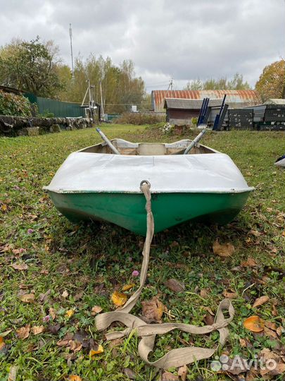 Продам Лодку